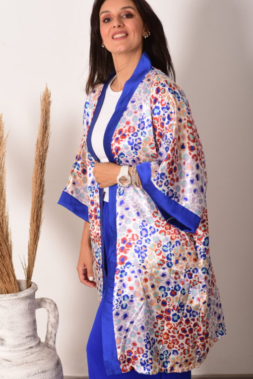 Colorful Leo Print Silk Kimono - Image 3