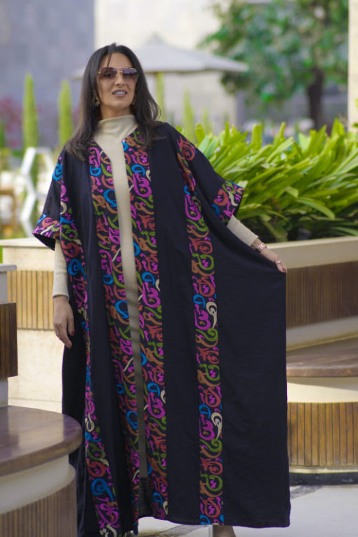 Black Colors Arabic Letters Kaftan - Image 3