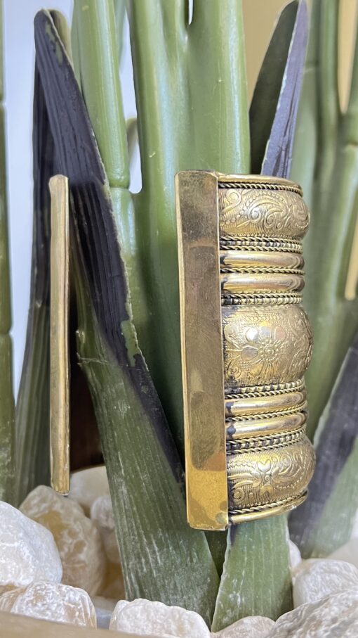 Metal Indian Cuff - Image 10